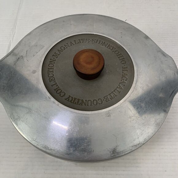 Vtg Magnalite GHC Country Collection 5248 5 Qt Dutch Oven Stockpot Wood Handle - Picture 2 of 7